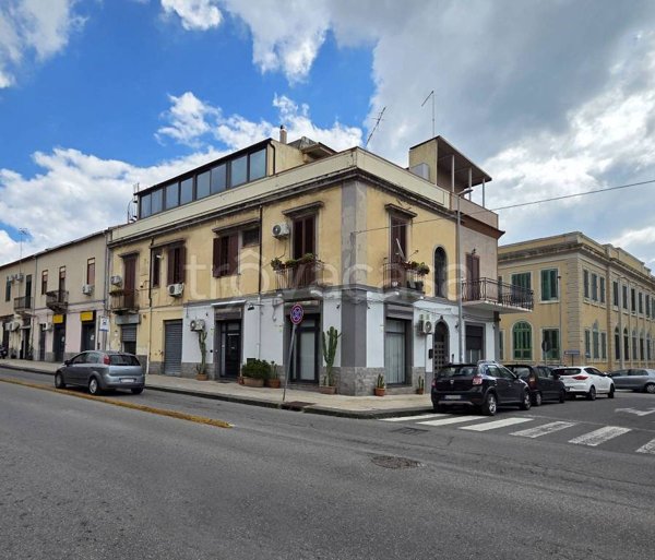 negozio in affitto a Messina