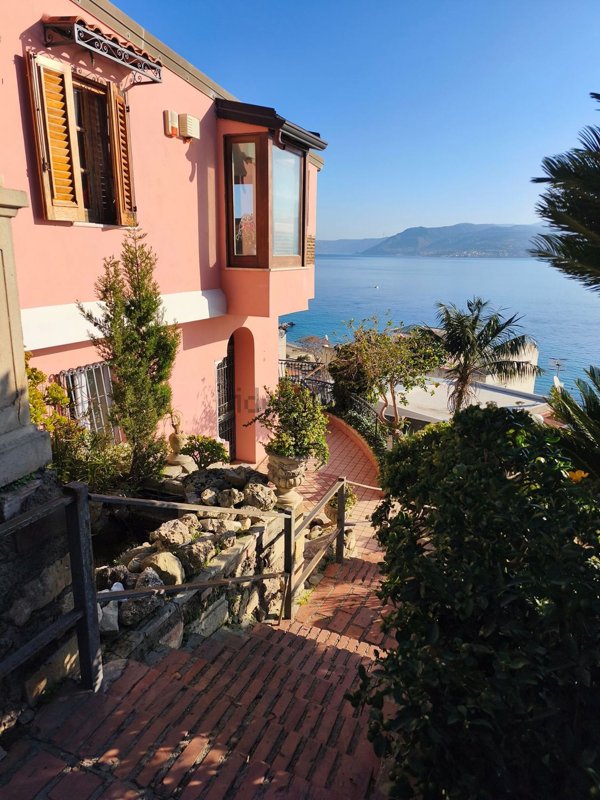 appartamento in affitto a Messina in zona Paradiso