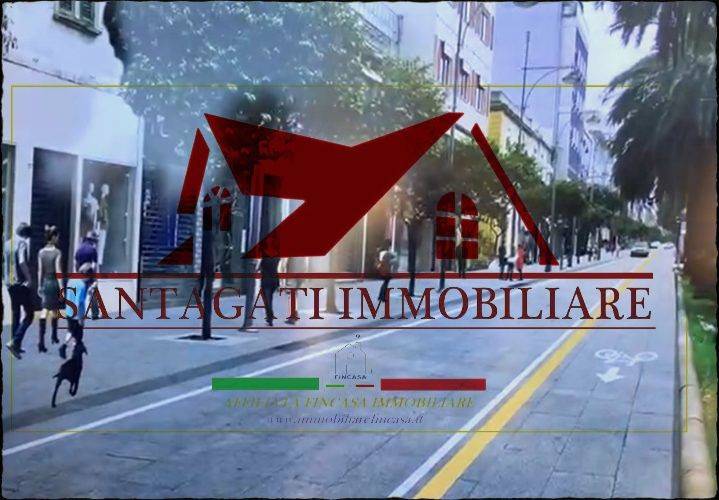 negozio in affitto a Messina