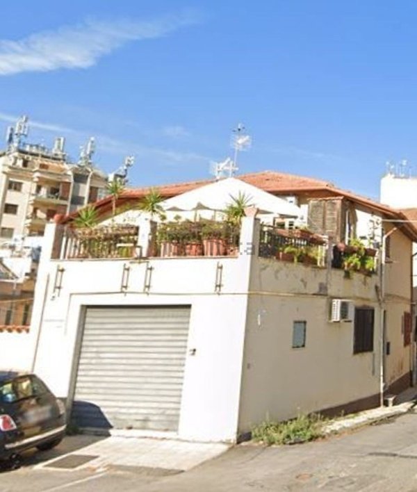 locale commerciale in affitto a Messina in zona Gravitelli