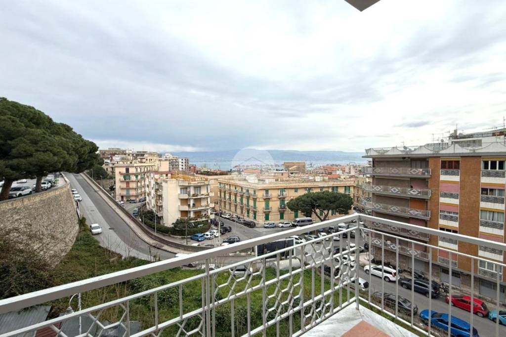 appartamento in affitto a Messina in zona Centro Storico