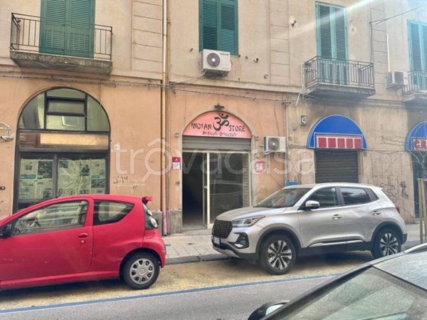 negozio in affitto a Messina