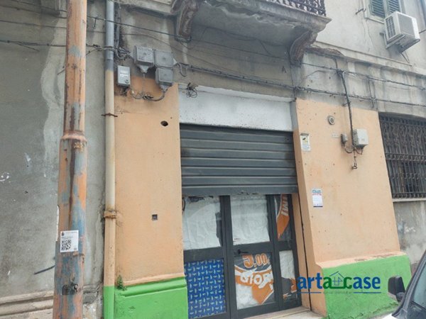 locale commerciale in affitto a Messina in zona Centro Storico