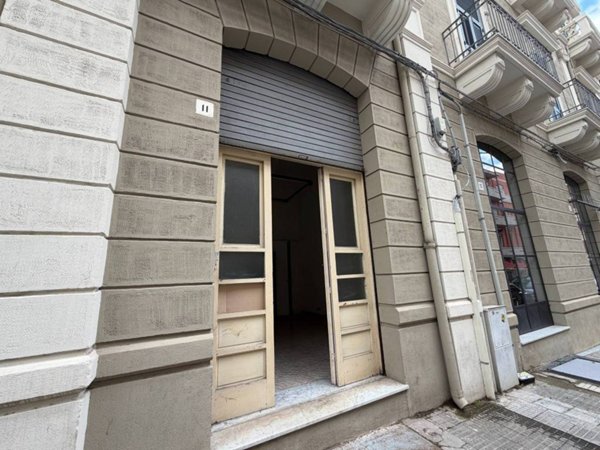 locale commerciale in affitto a Messina in zona Centro Storico