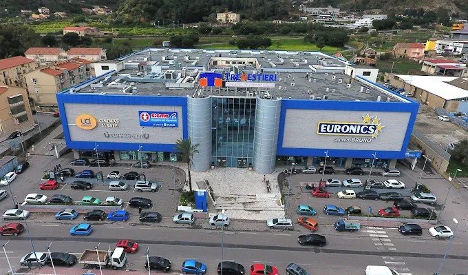 negozio in affitto a Messina in zona Tremestieri