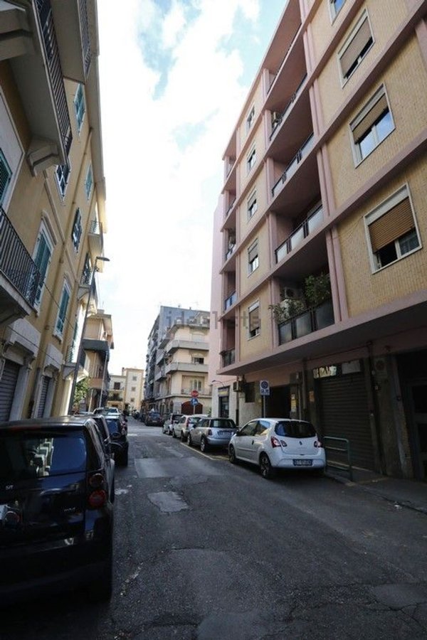 locale commerciale in affitto a Messina