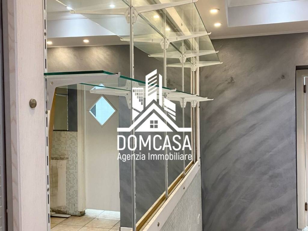 negozio in affitto a Messina in zona Gravitelli