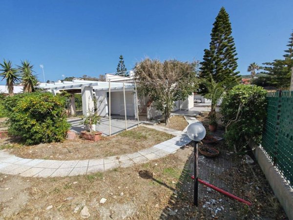 casa indipendente in affitto a Messina in zona Mortelle