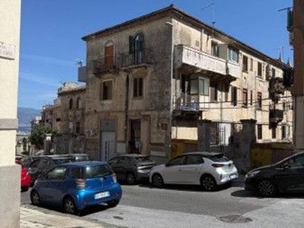 appartamento in affitto a Messina in zona Centro Storico