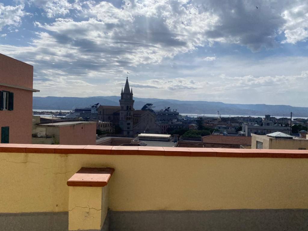 appartamento in affitto a Messina in zona Centro Storico