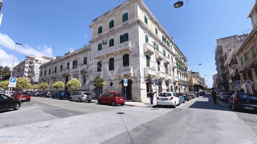 negozio in affitto a Messina in zona Centro Storico