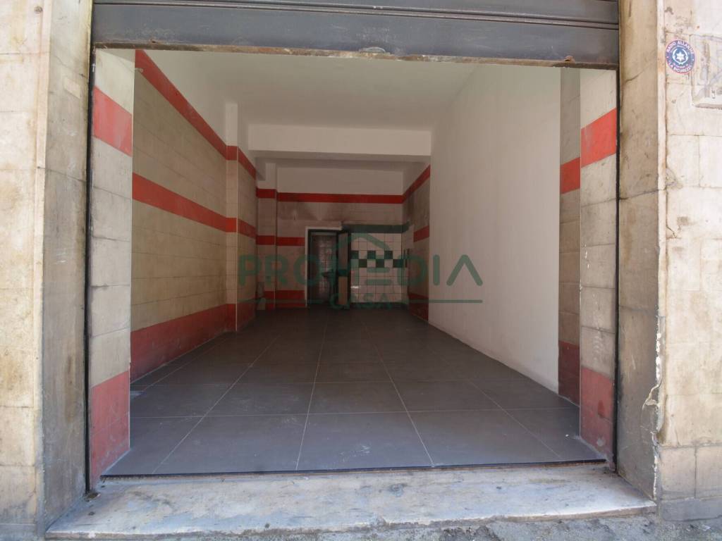 negozio in affitto a Messina in zona Centro Storico