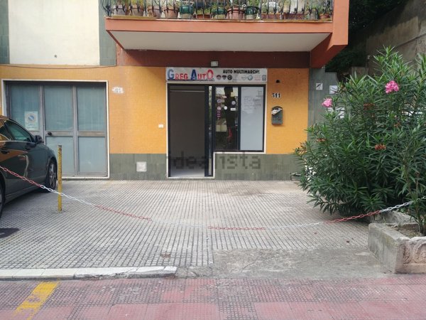 locale commerciale in affitto a Messina in zona San Licandro