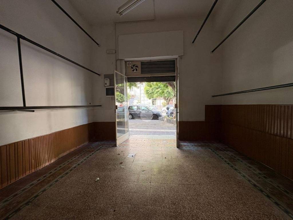 negozio in affitto a Messina in zona Centro Storico