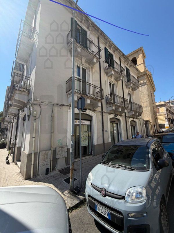 negozio in affitto a Messina in zona Centro Storico