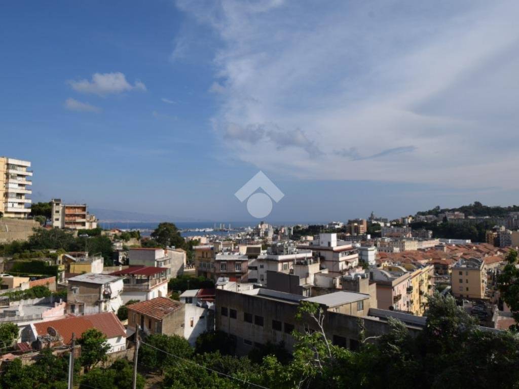 appartamento in affitto a Messina in zona San Licandro