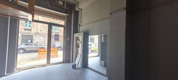 locale commerciale in affitto a Messina