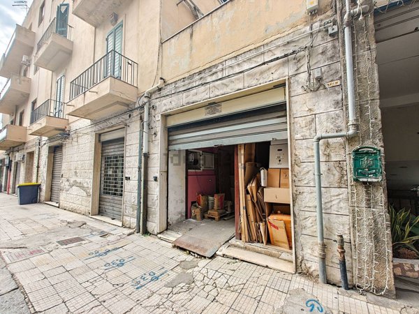 locale commerciale in affitto a Messina in zona Centro Storico