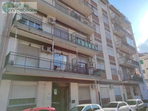 negozio in affitto a Messina