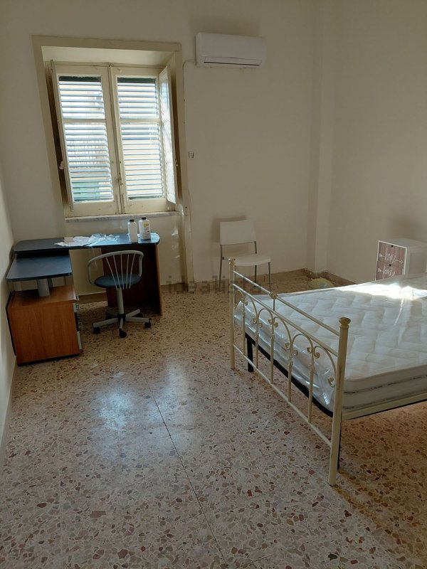casa indipendente in affitto a Messina