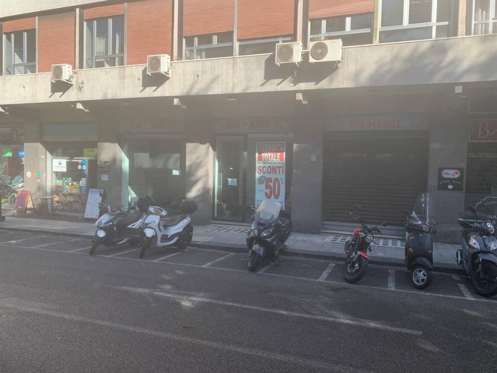negozio in affitto a Messina