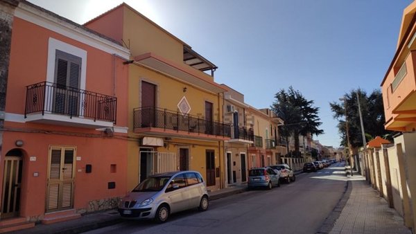 locale commerciale in affitto a Milazzo in zona Santa Marina