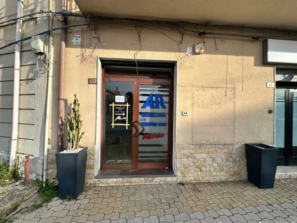 negozio in affitto a Milazzo in zona San Pietro