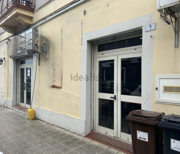 locale commerciale in affitto a Milazzo