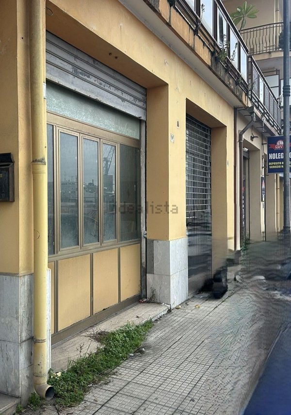 locale commerciale in affitto a Milazzo