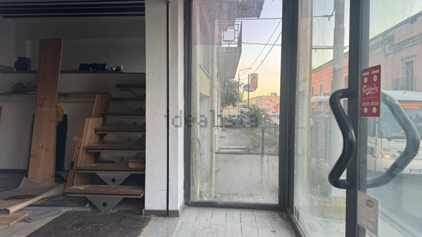 locale commerciale in affitto a Milazzo