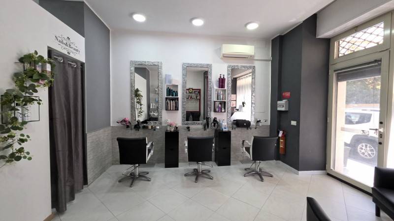 locale commerciale in affitto a Milazzo