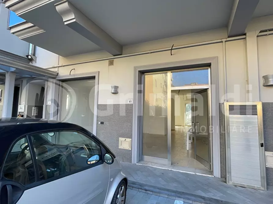 locale commerciale in affitto a Milazzo