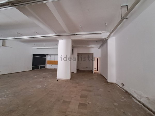 locale commerciale in affitto a Milazzo