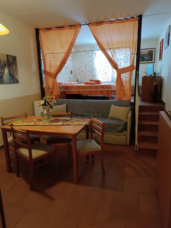 appartamento in affitto ad Oliveri