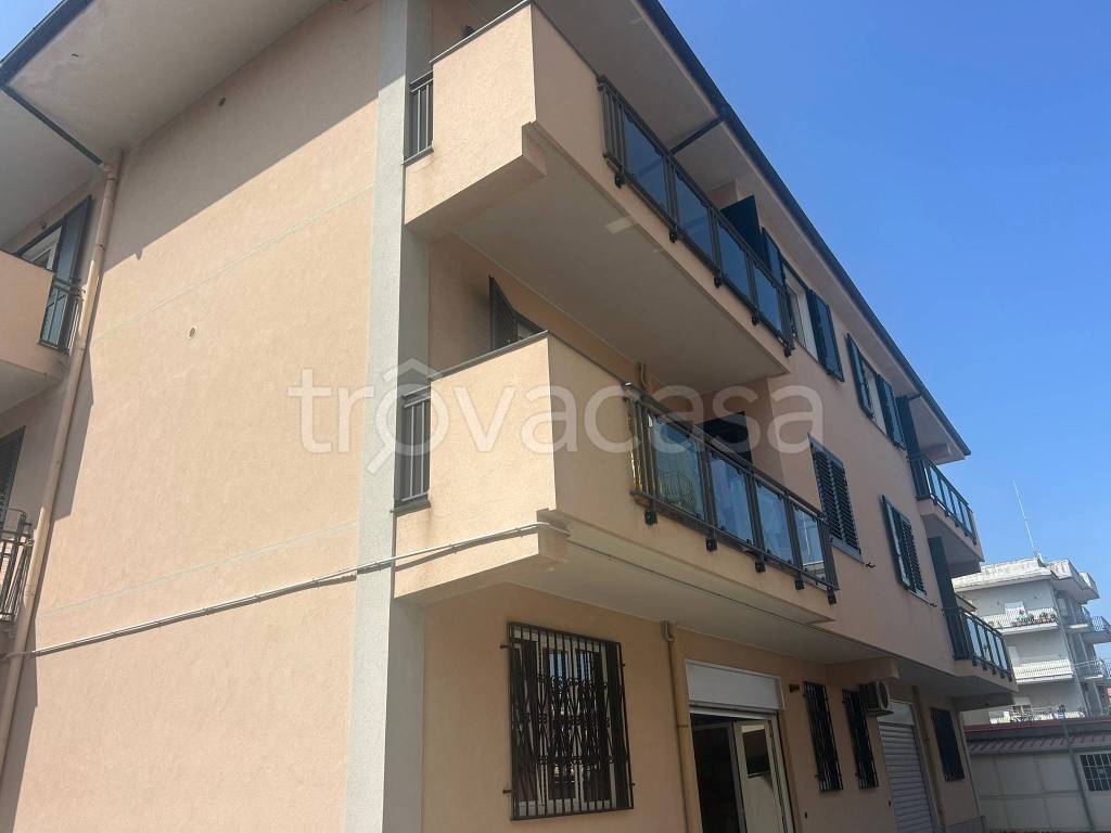 appartamento in affitto a Pace del Mela in zona Giammoro