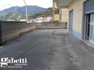 locale commerciale in affitto a Patti in zona Case Nuove Russo