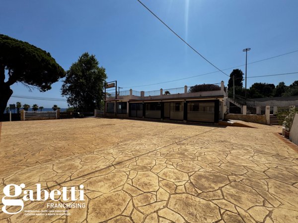 locale commerciale in affitto a Patti
