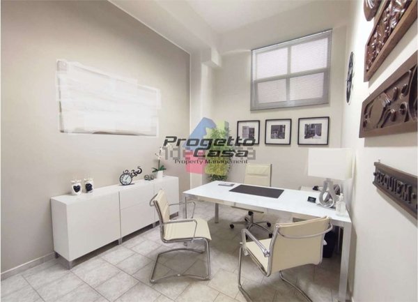 locale commerciale in affitto a Roccalumera