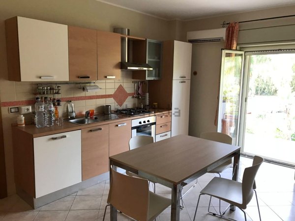 appartamento in affitto a Roccalumera