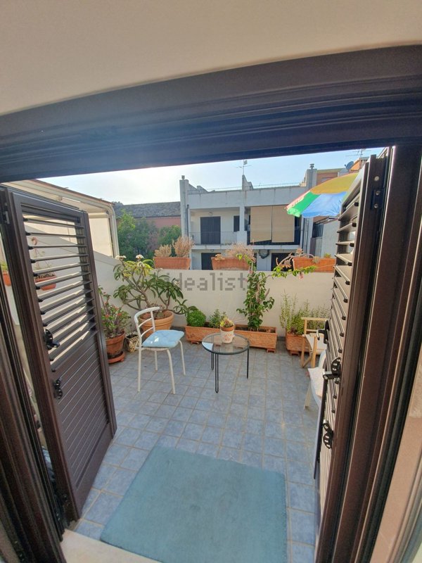 appartamento in affitto a Roccalumera