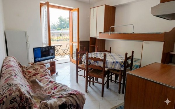 appartamento in affitto a Roccalumera