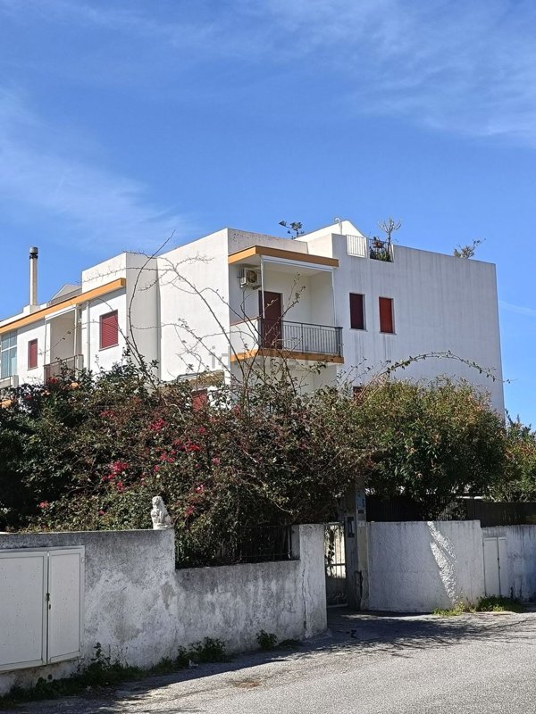 appartamento in affitto a Rometta in zona Rometta Marea