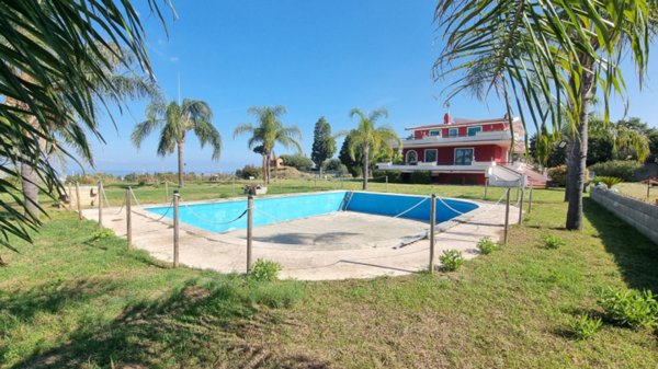casa indipendente in affitto a San Filippo del Mela in zona Corriolo