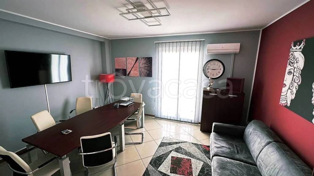 ufficio in affitto a Sant'Agata di Militello