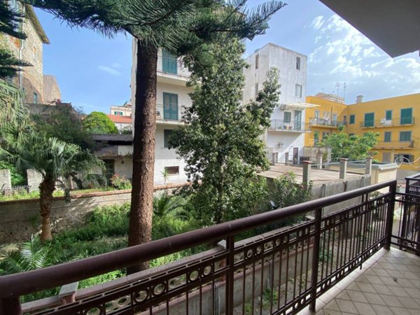 ufficio in affitto a Sant'Agata di Militello