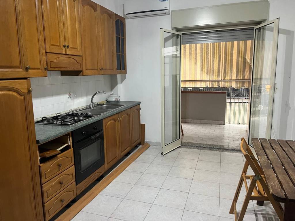 appartamento in affitto a Santa Teresa di Riva