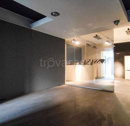 negozio in affitto a Santa Teresa di Riva