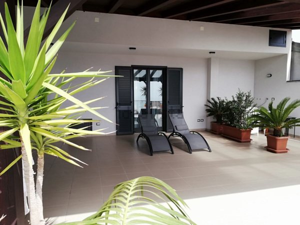 appartamento in affitto a Santa Teresa di Riva
