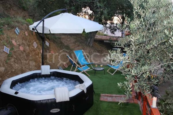 appartamento in affitto a Santo Stefano di Camastra