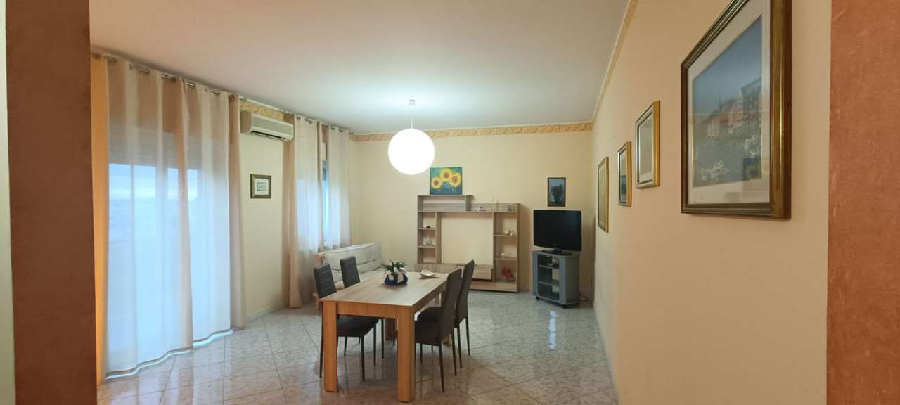 appartamento in affitto a Spadafora